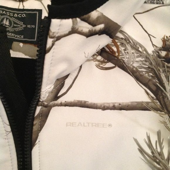 G. H. Bass & Company Men's Large White Print Hooded Soft Shell Jacket -NWT - Picture 7 of 9